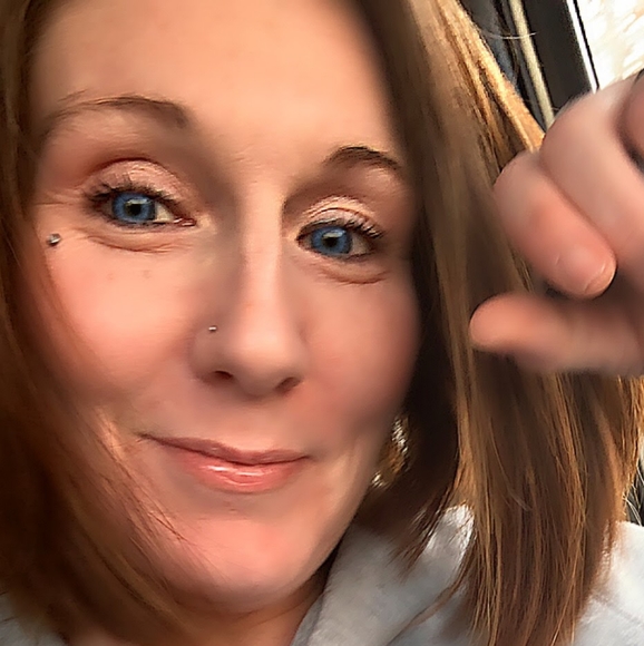 Meet your Posher, Rachel - Picture 10 of 11